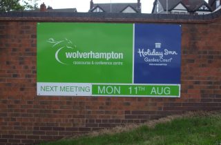 Wolverhampton Racecourse Building Signage